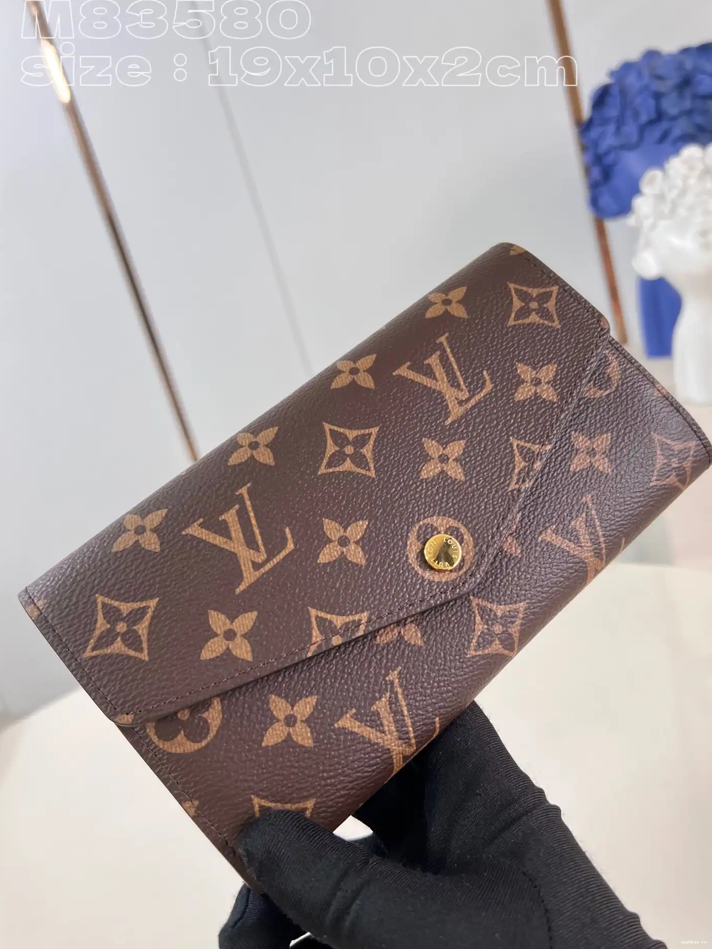 WIS Louis SARAH WALLET-19*10.5*2cm Vuitton 0611